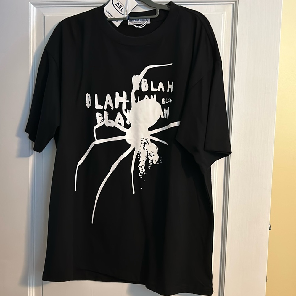 NWT Aelfric Eden black “Blah Blah Blah” Spider tshirt in Medium (oversized)